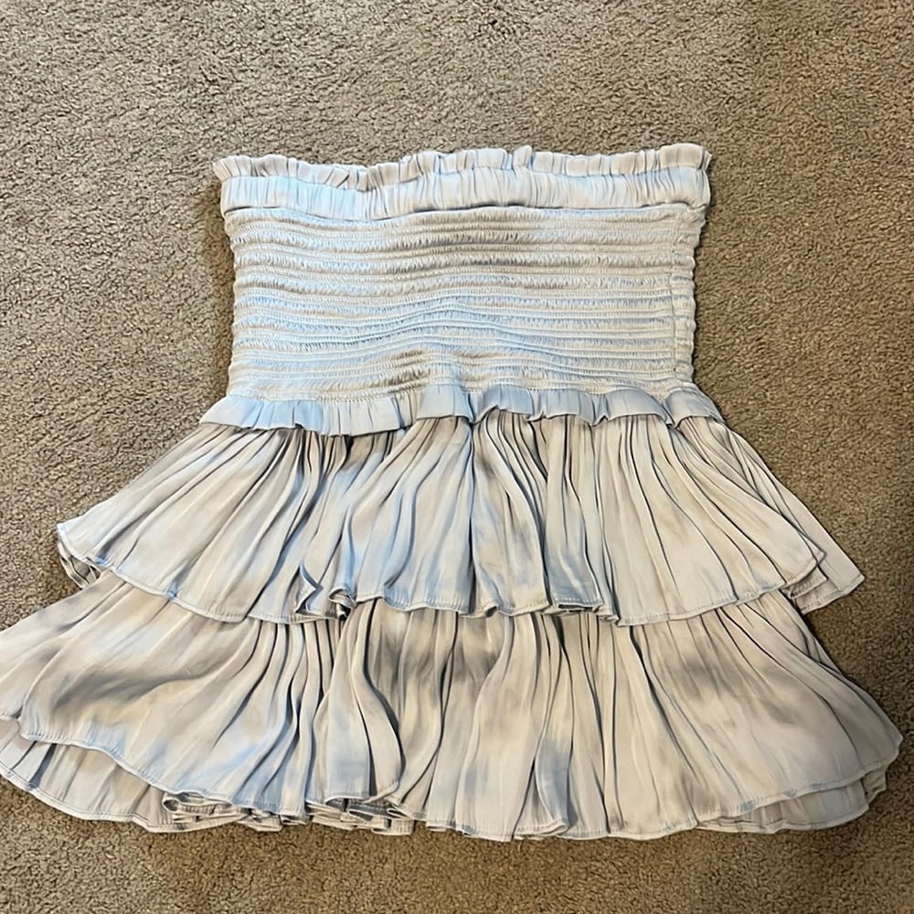 Super super cute sliver ish blue skirt!!